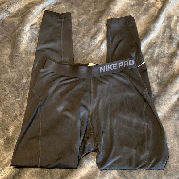 Nike Pro leggings  - Picture 1 of 5